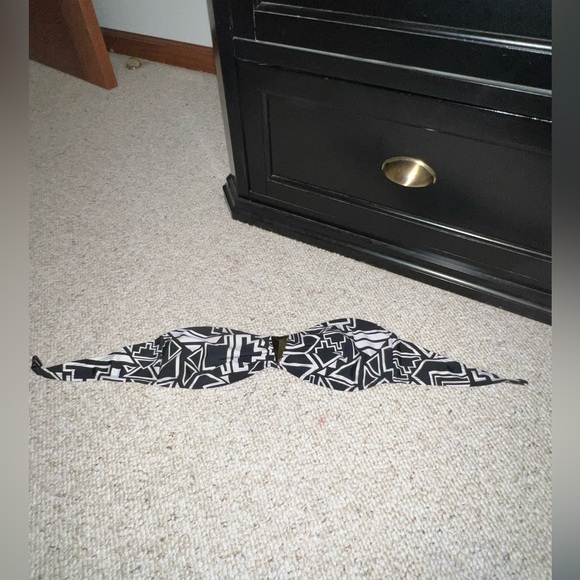 Aztec bikini top - Picture 2 of 3